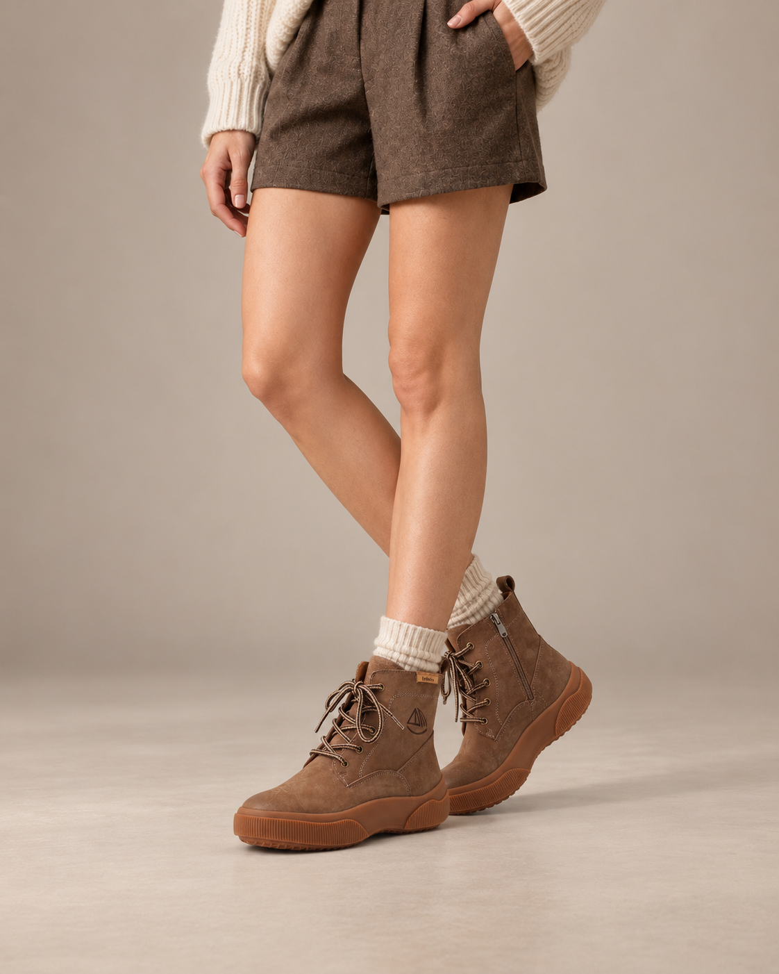 Yaoyao Sole Ankle Boots — On foot 2