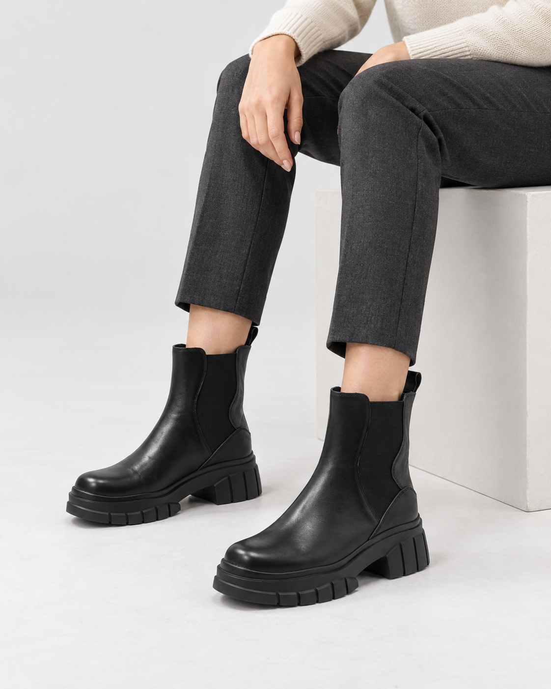 Black Shaft Boots — On foot 4